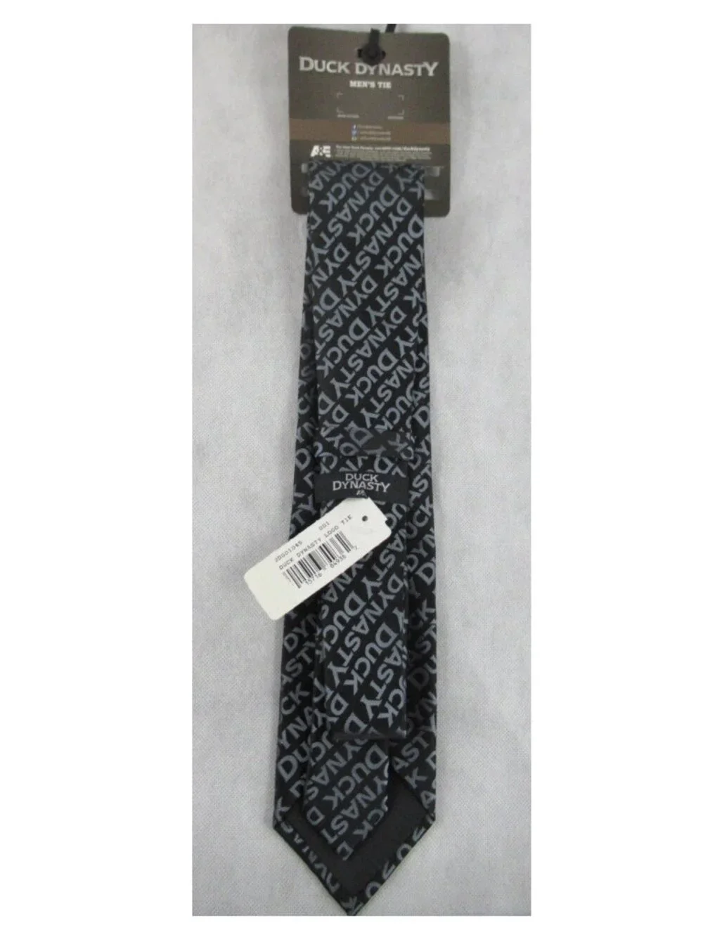 A&E Duck Dynasty Men's Printed Logo Neck Tie, Black Silver, One Size